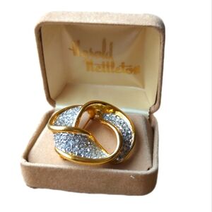 22 kt. Gold-Plated & Swavrorski Crystal Brooch